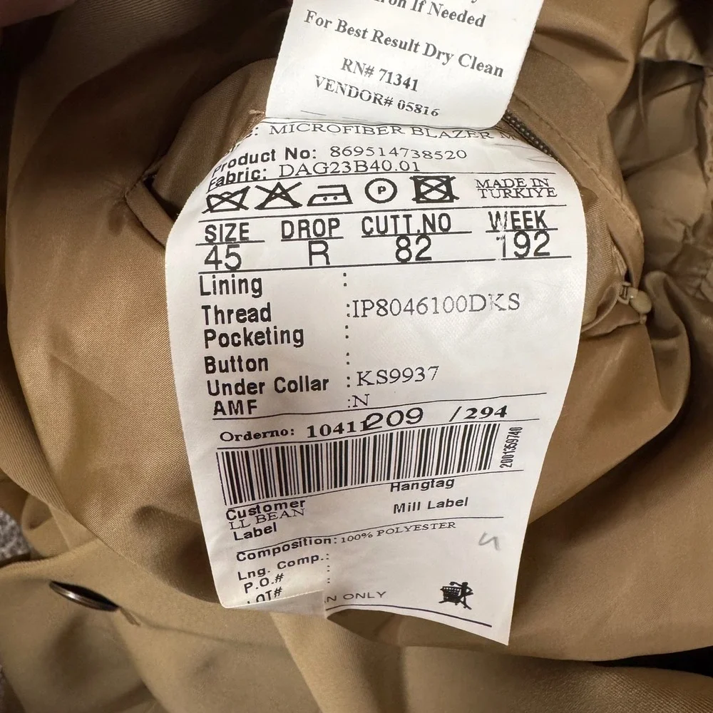 LL Bean Traveler Microfiber Blazer Mens 45R Tan Khaki 2 Button Sport Coat - Picture 5 of 14